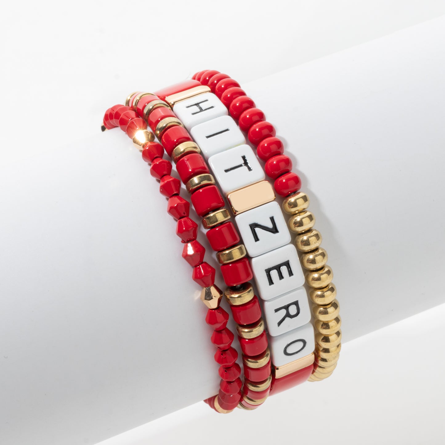 Hit Zero Red Bracelet Gold Set