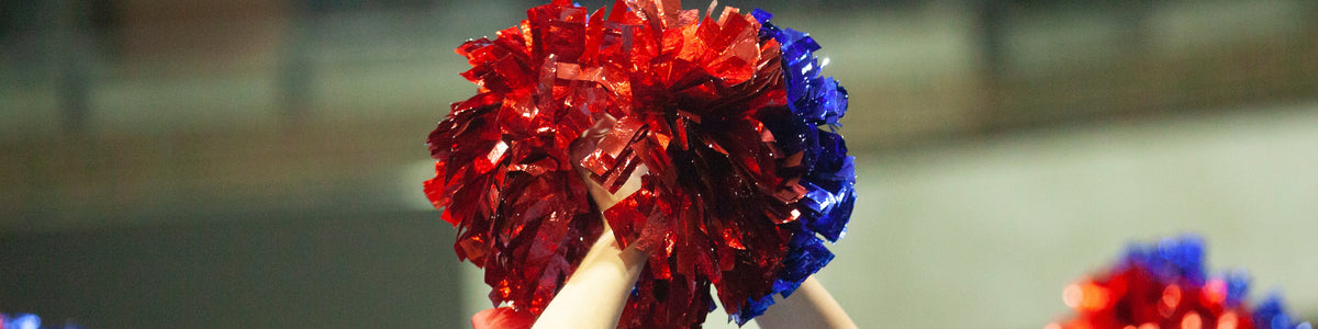 Baton Handle vs. Elastic Handle Poms: Which Grip Works Better?